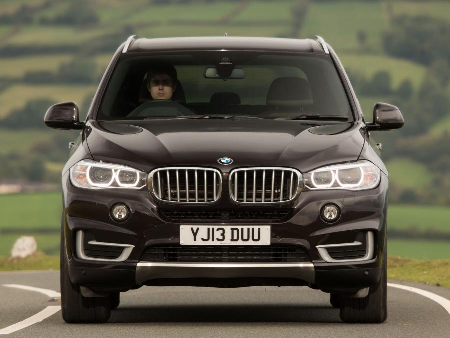 BMW X5 xDrive 3.0d 2014 года  (UK) (фото 9 из 15)